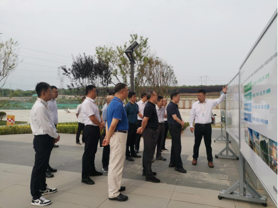 陕西轨道集团领导到陕铁集团进行工作调研